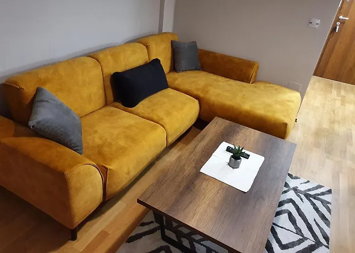 Filip&Yana Apartment